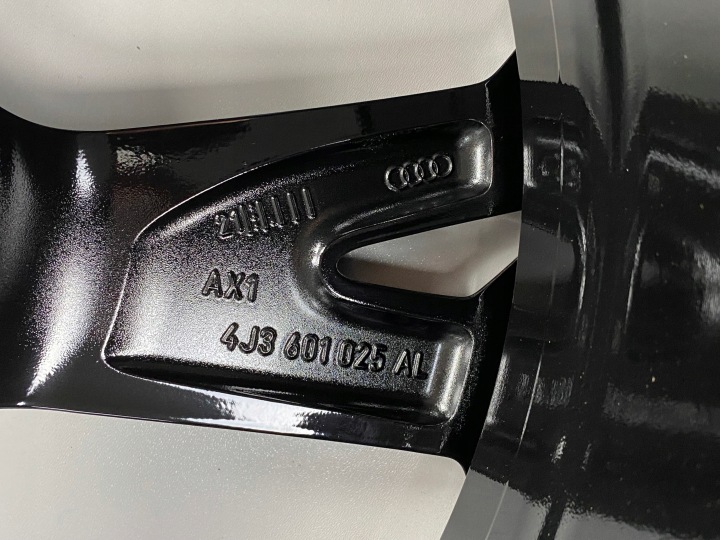 фото №12, Диски audi e-tron gt rs 4j3 20 дюймів оригінал