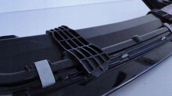 фото №14, Mercedes eqs 297 лампа передня середня планка накладка led