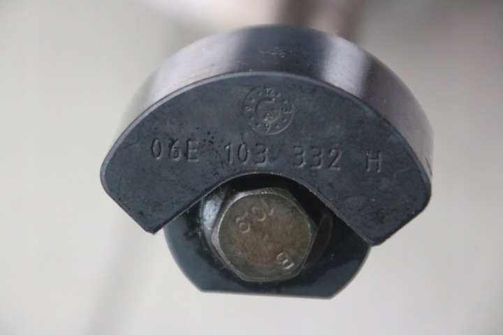 фото №7, Audi a8 d4 3,0 tfsi вал balansowy 06e103303k