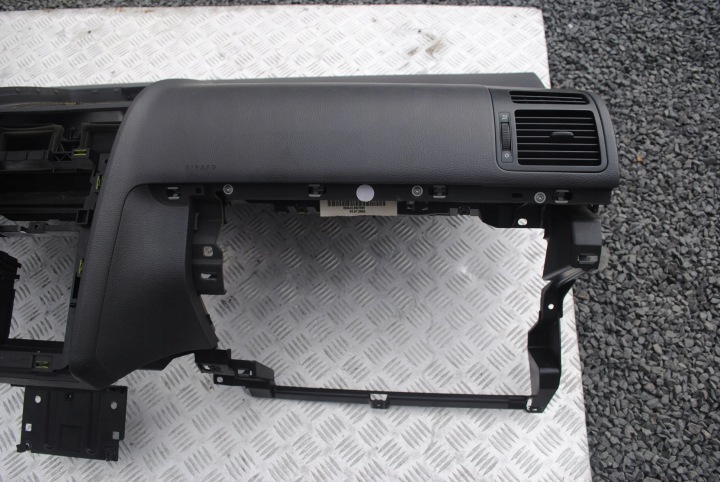 фото №5, Торпедо роздавальна консоль 1t1857001g vw touran i