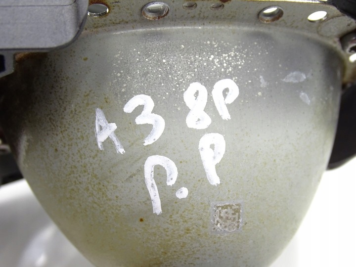 фото №8, Лінза лампи ксенон права audi a3 s3 8p рестайлінг uk