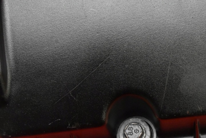 фото №8, Кришка клапанів корпус 038103475n/p audi a6 c5 3.0 v6 220 km 01-04