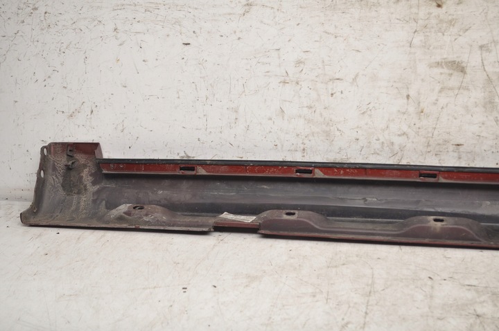 фото №9, Volvo v70 iii планка накладка пороговая правая 30678565