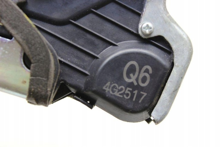 фото №7, Замок правих передніх двері toyota auris _e18_ 4g2517 1.8l 2014
