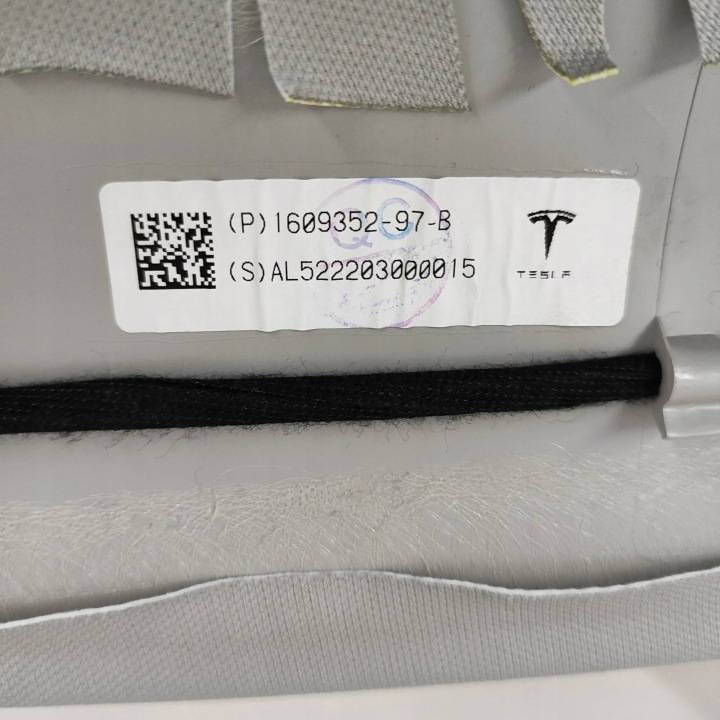 фото №7, Tesla модель y потолок 2022 1609352-97-b