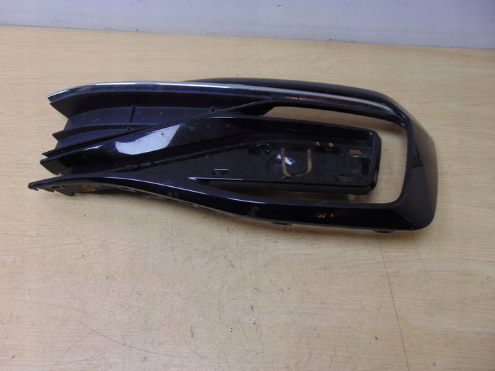 фото №6, Решітка w бампер права vw passat b8 r-line