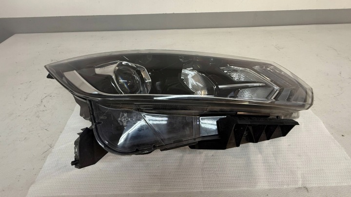 фото №7, Nissan qashqai 2 ii j11 рестайлинг 17- фара правая перед передняя линза+ led