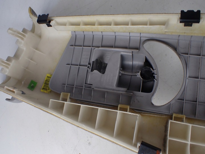 фото №3, Захист стійка ременя пасажир права сторона hyundai i40 85843-3z000