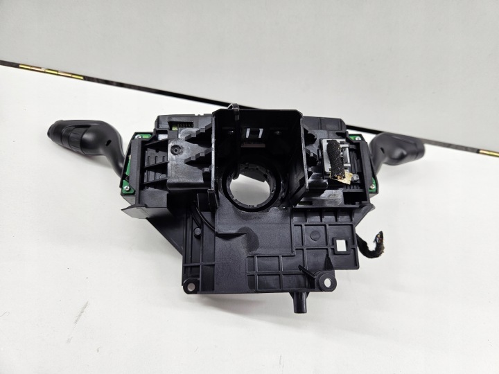 фото №9, Ford focus mk3 iii 10-14 переключатель комбинированный шлейф pod руль сматыватель