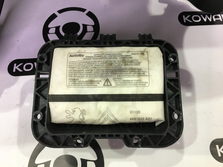 фото №8, Citroen c3 picasso панель консоль подушка безопасности ремни