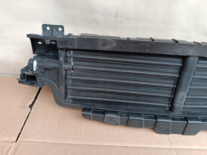 фото №7, Volvo xc60 ii 2018+ впуск жалюзи руль воздуха 31425365