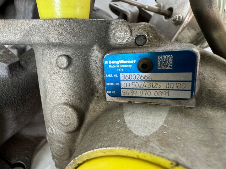 фото №4, Volvo v60 турбонагнетатель bi turbo 36002664 31293086 36002757 36002640 xc60