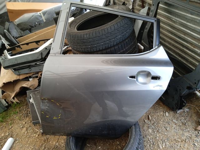 фото №1, Nissan leaf ii дверь левая задние зад оригинал.