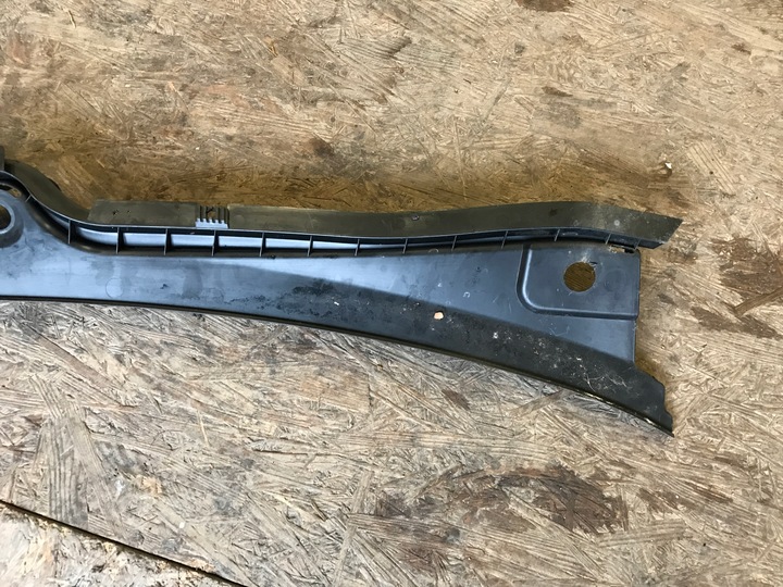 фото №6, Панель под лобовым стеклом audi q5 8r1819403