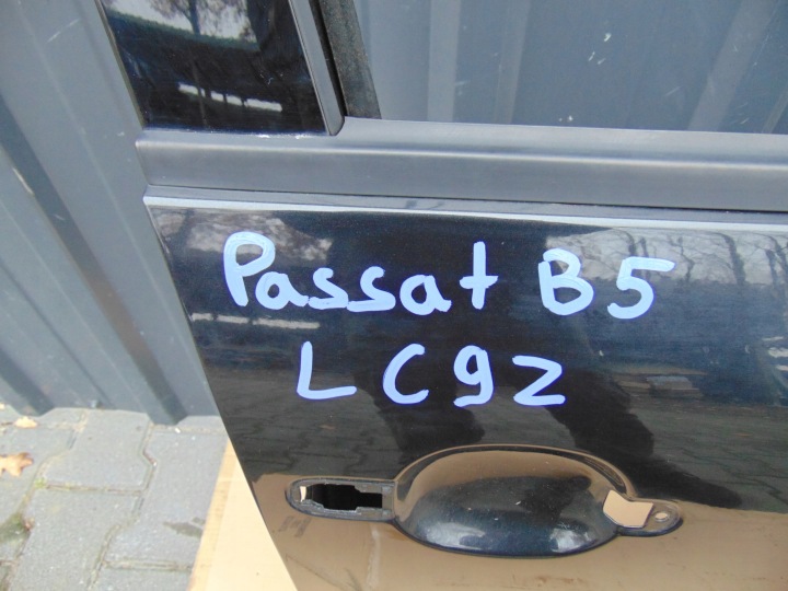 фото №8, Двері праві перед vw passat b5 lc9z