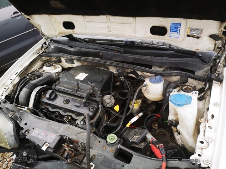 фото №7, Seat arosa коробка предохранителей 2002 1.7l 6x0937550