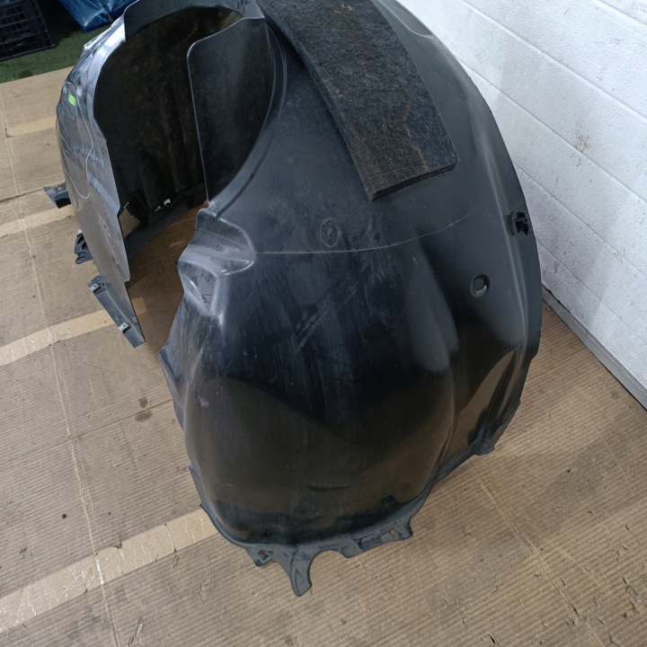 фото №5, Підкрилок праве перед audi q3 ii 83a821172