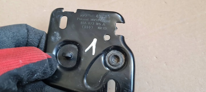 фото №6, S3 8y a3 замок капота засов перед 81a823185a q3 83a