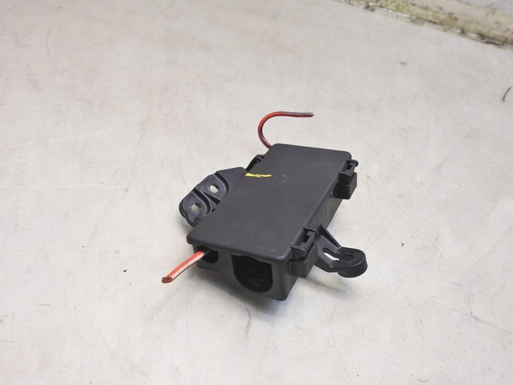 фото №6, Гніздо запобіжників audi a8 d3 4.0 v8 tdi 4e0941824a kb4e024a