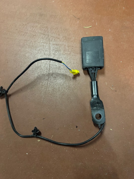 фото №9, Застібка ременя перед mercedes gle w167 a167860290 a1678600500