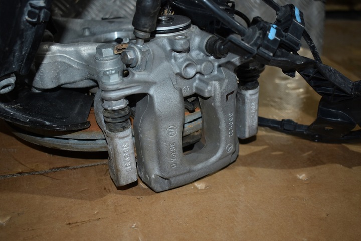 фото №5, Идеальные подвешивание зад задние левая mercedes w206 1