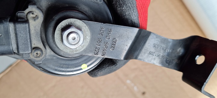 фото №9, S6 c7 a6 4g клаксон сигнал левый перед 4h0951223 a7 4g s7