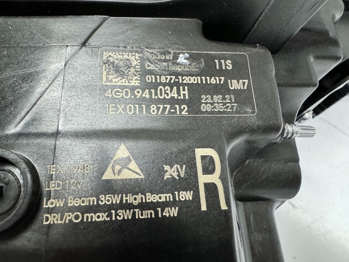 фото №15, Audi a6 c7 4g0 рестайлинг полный led лампа левая правая