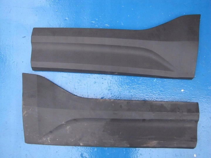 фото №1, Volvo xc40 - планка задніх двері ліва права зад