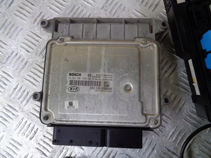 фото №7, Компьютер комплект иммобилайзер start kia ceed i 1.4 16v b 06- 39110-2b600 0261201852