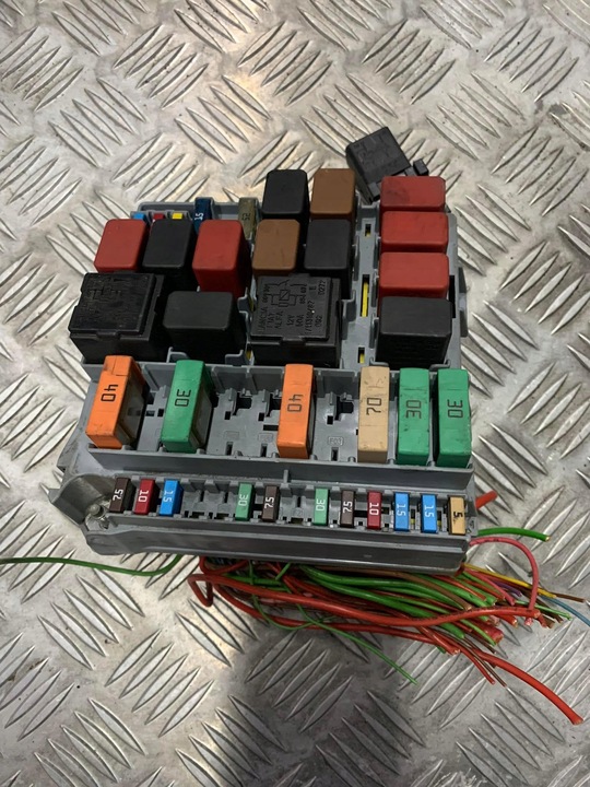 фото №1, Коробка предохранителей iveco daily 51905216 11-14