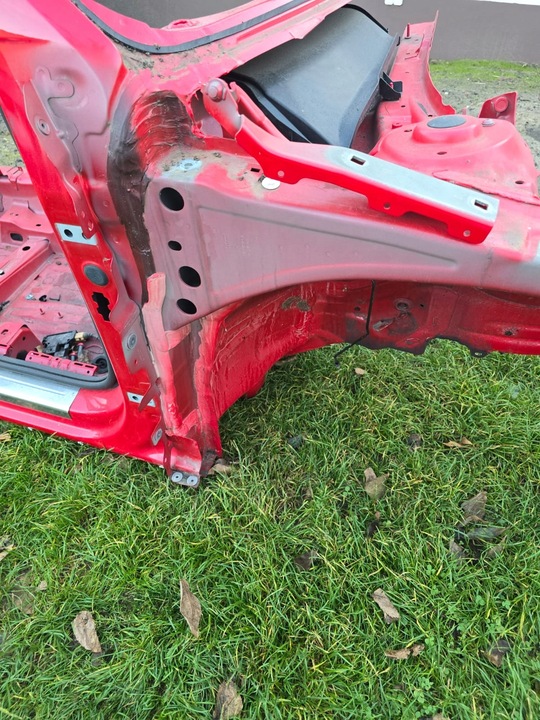 фото №4, Четверть правая передняя audi q2 81a