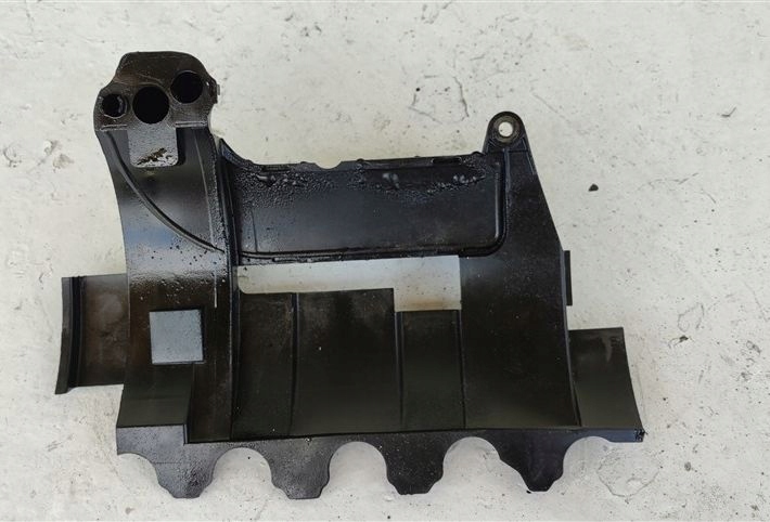 фото №9, Oem номер vag перегородка масла vw golf 1,9/2,0 tdi 06-14