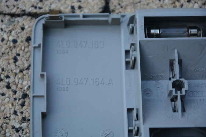 фото №6, Лампа освещение audi q7 09r 4l0947163 4l0947164