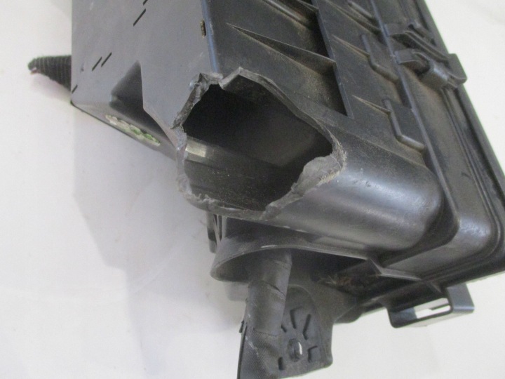 фото №8, Коробка предохранителей корпус chevrolet captiva рестайлинг 2.2 vcdi 95471068