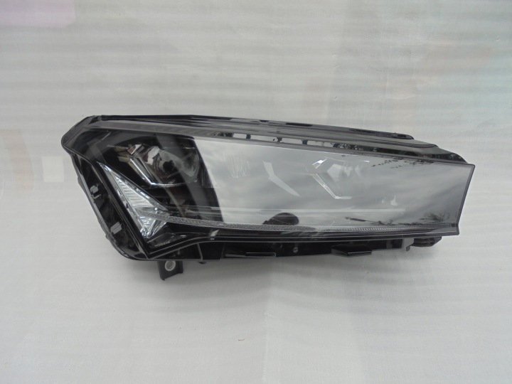 фото №9, Полный led правое левое фара skoda enyaq iv 5lb eu 5lb941016a 5lb941015a kpl