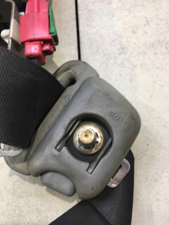 фото №10, Pas безпеки праві перед space star 1.9 did