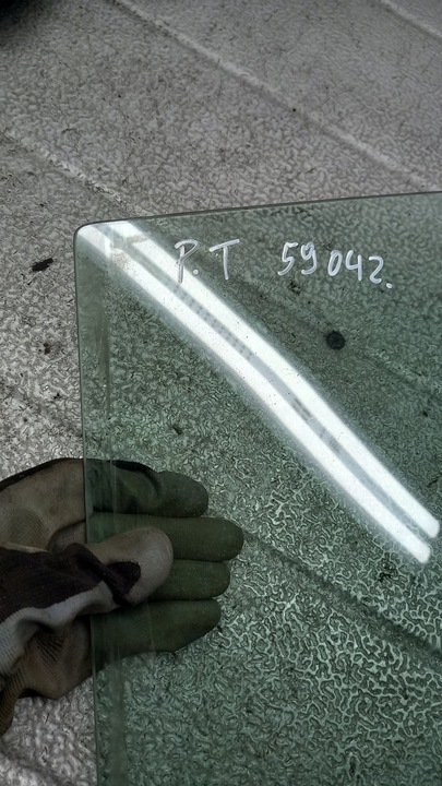 фото №5, Стекло правая перед skoda felicia 43r-000602