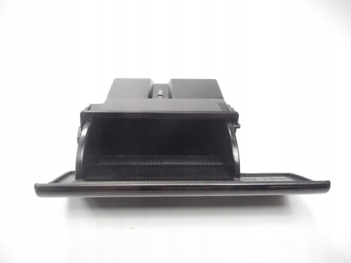 фото №6, Попільничка ford mondeo mk1 oem номер 7247757