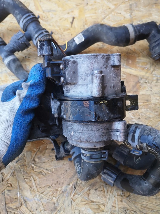 фото №6, Audi q5 80a шланги води помпа 4h0265567a 2.0 tdi