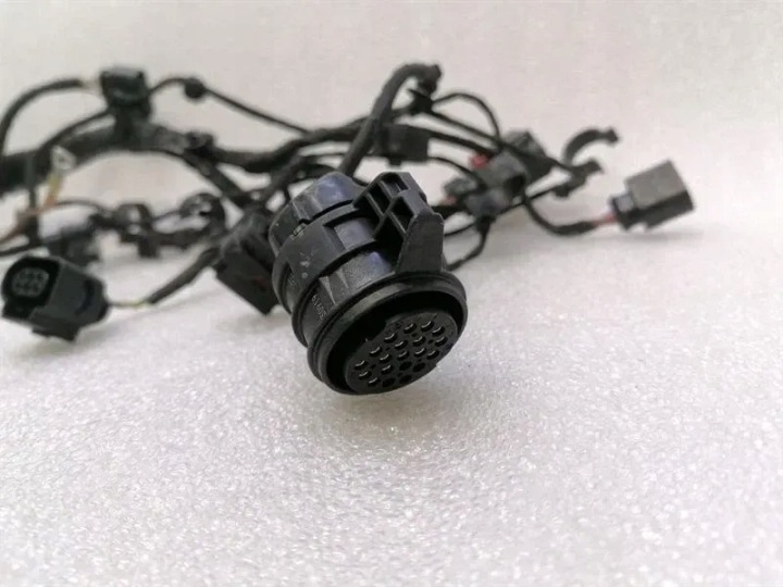 фото №6, Porsche taycan 9j drive unit проводка loom 9j1971277g трансмісія harness
