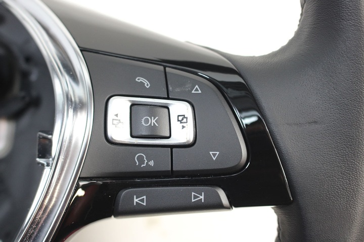 фото №7, Vw polo caddy sharan руль 6c0419091f 6c 7n 2k цвет: e74 - чёрный 6c0