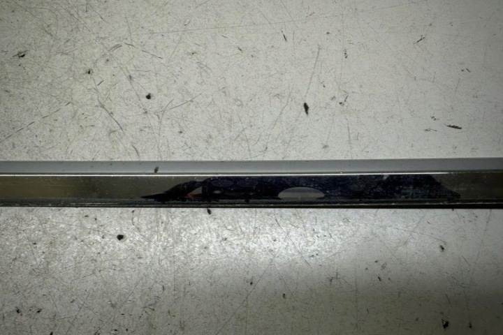 фото №7, Молдинг передніх лівих двері vw passat b6 3c2 3c0853515c 1.9l дизель