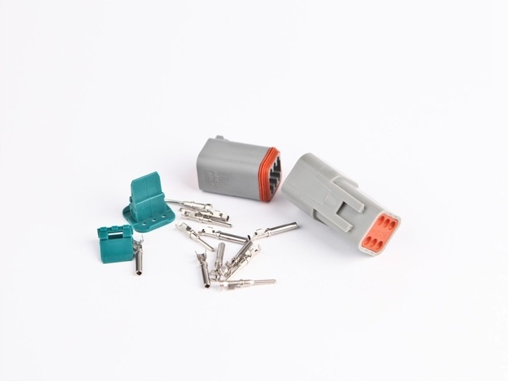 фото №1, Соединитель приборная панель amphenol 6-pin педаль газа volvo fh