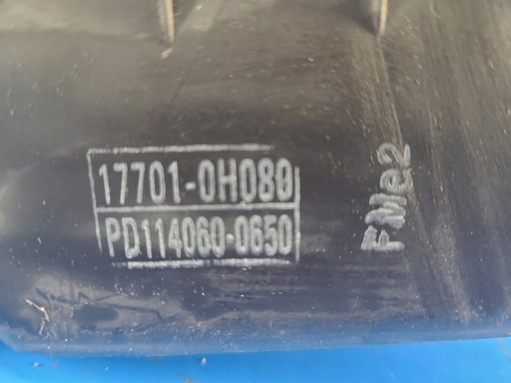 фото №6, Корпус фільтра повітря toyota camry 40 06-11 17700-0h103