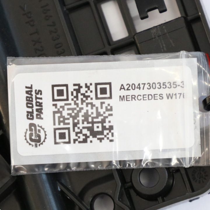 фото №13, Mercedes w176 w246 замок дверь заднее левое зад левое a2047303535