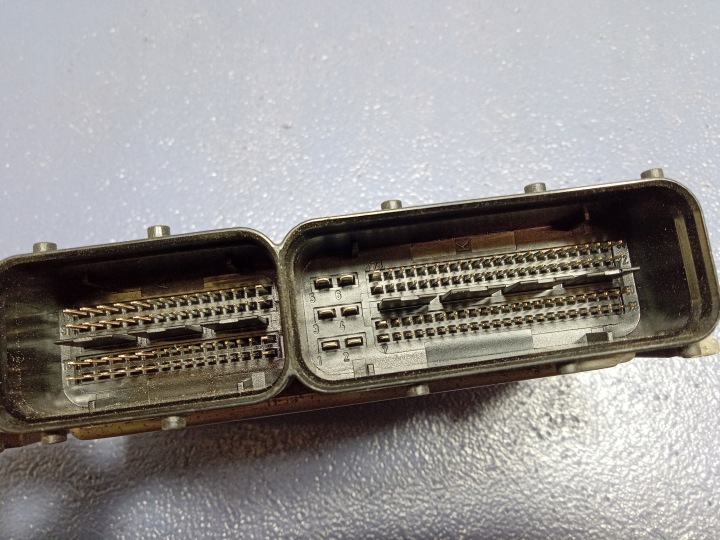 фото №4, Hyundai i30 i 1.6 crdi блок управления двигателем (ecu) 39114-2a410