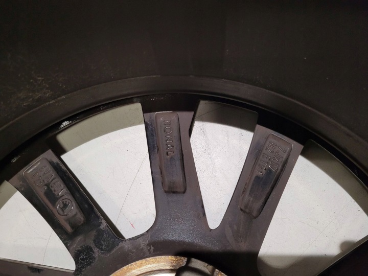 фото №11, Дві диски vw golf 8 viii mk8 7 vii mk7 5h0 7,5x17 et51 5x112 ventura