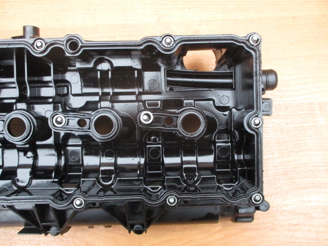 фото №15, Bmw f10 f20 f30 f11 2.0d крышка клапанов 8589941