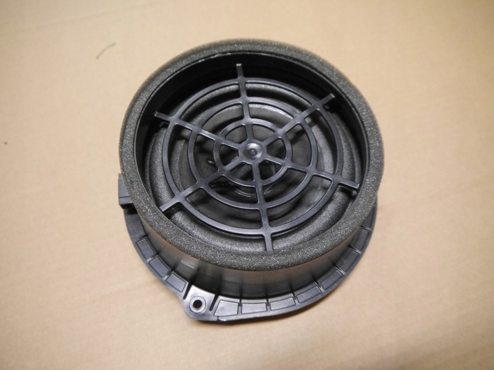 фото №1, Audi a8 d4 динамик дверь зад bose 4h0035411a