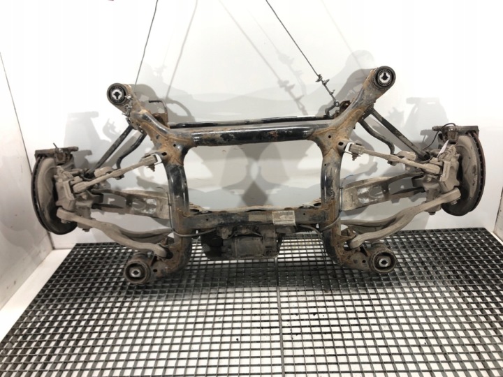 фото №11, Балка зад audi q7 4m suv 4m0500025 задняя, подвески